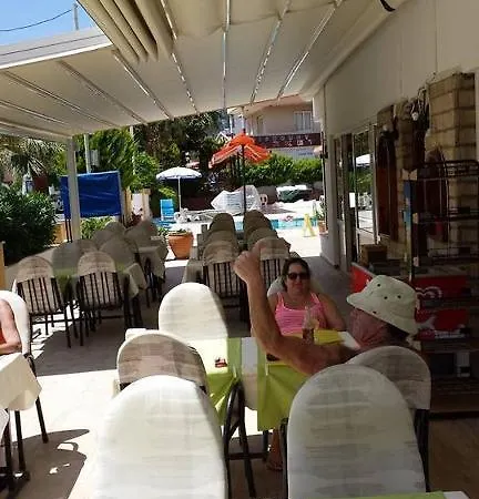 Ekin Ξενοδοχείο