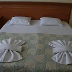 Ekin Hotell