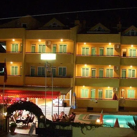 Ekin Мармарис