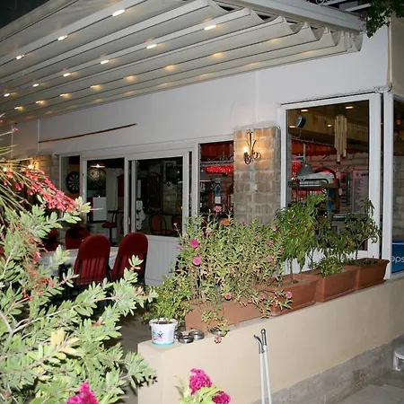 Ekin Hotell