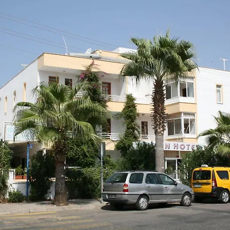 Ekin Hotel 2*