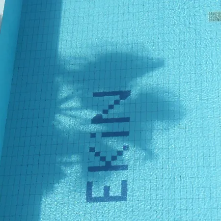 מלון Ekin